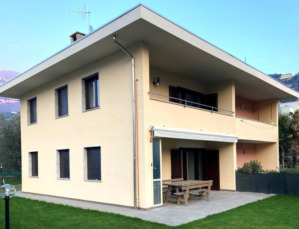 Casa Fiorella Torbole Sul Garda Exterior foto